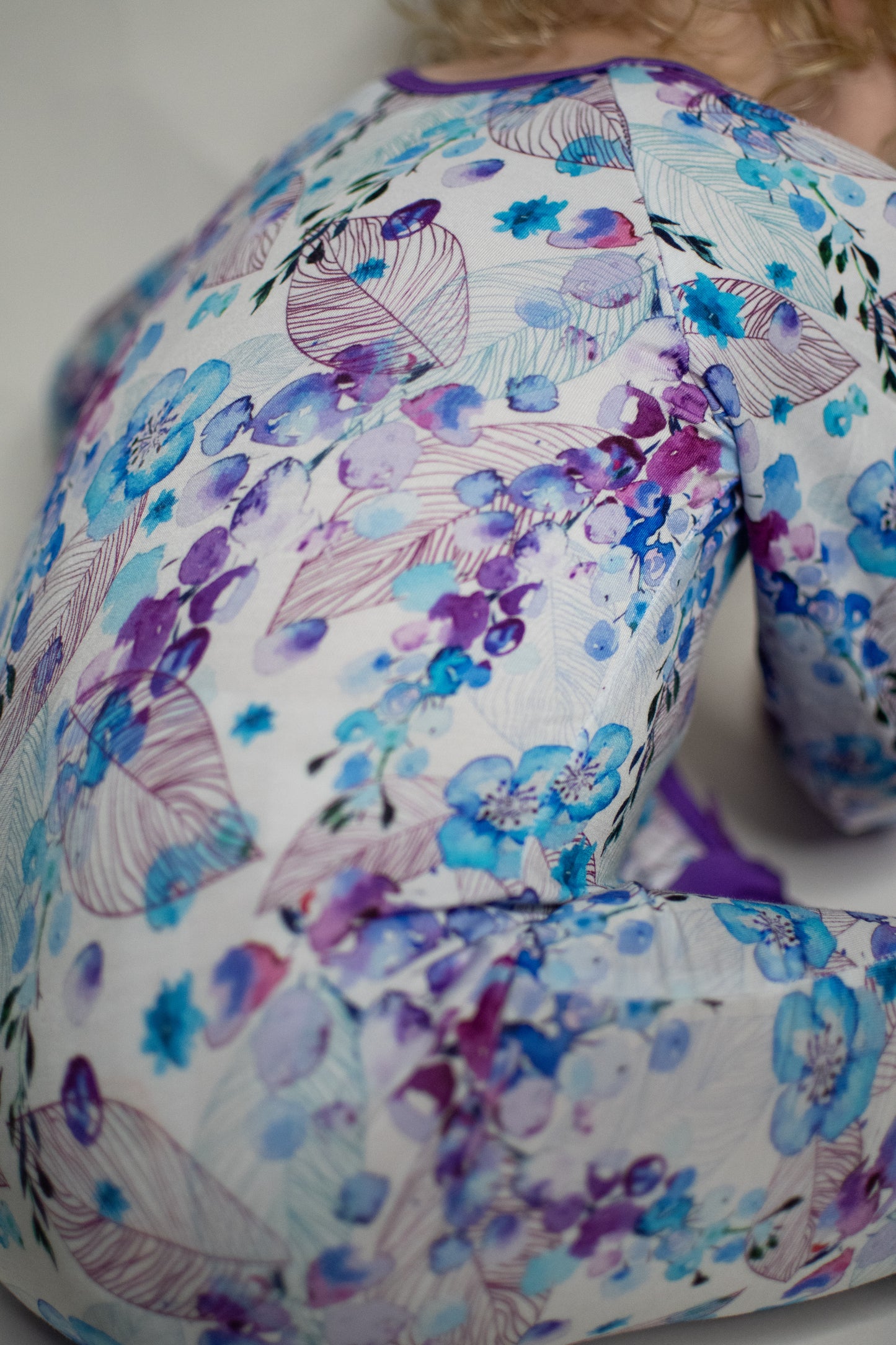 Bloomberry Breeze Zipper